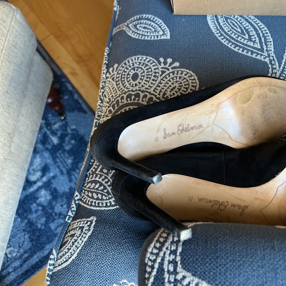 Sam Edelman Black Suede Heel, Size 7.5 - Picture 6 of 8